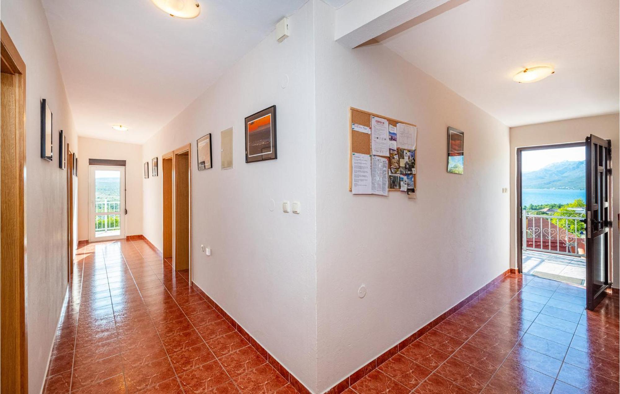 Beautiful Home In Rovanjska With Wifi מראה חיצוני תמונה